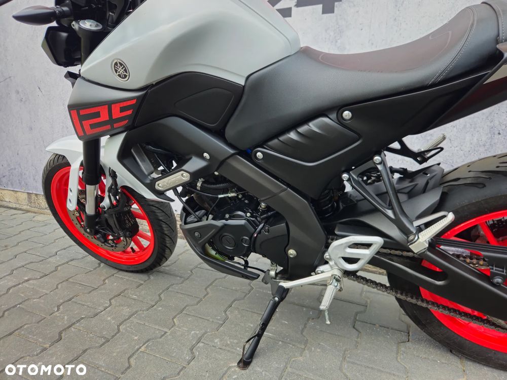 Yamaha MT - 6