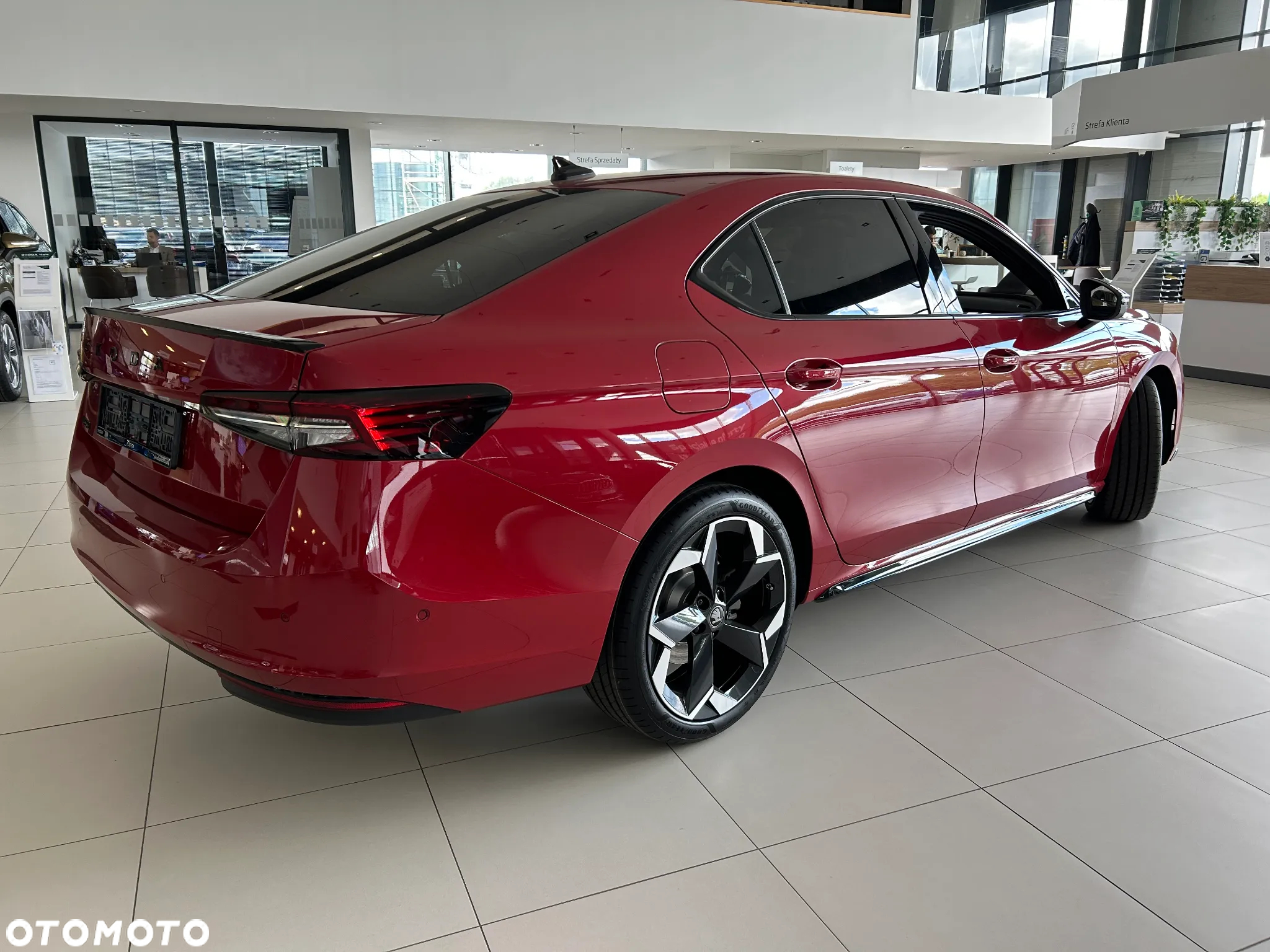 Skoda Superb 2.0 TSI Sportline DSG - 7