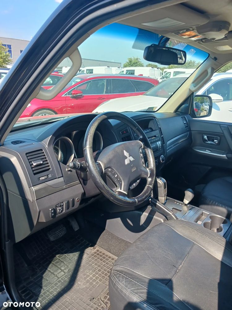 Mitsubishi Pajero 3.2 DID Intense - 27