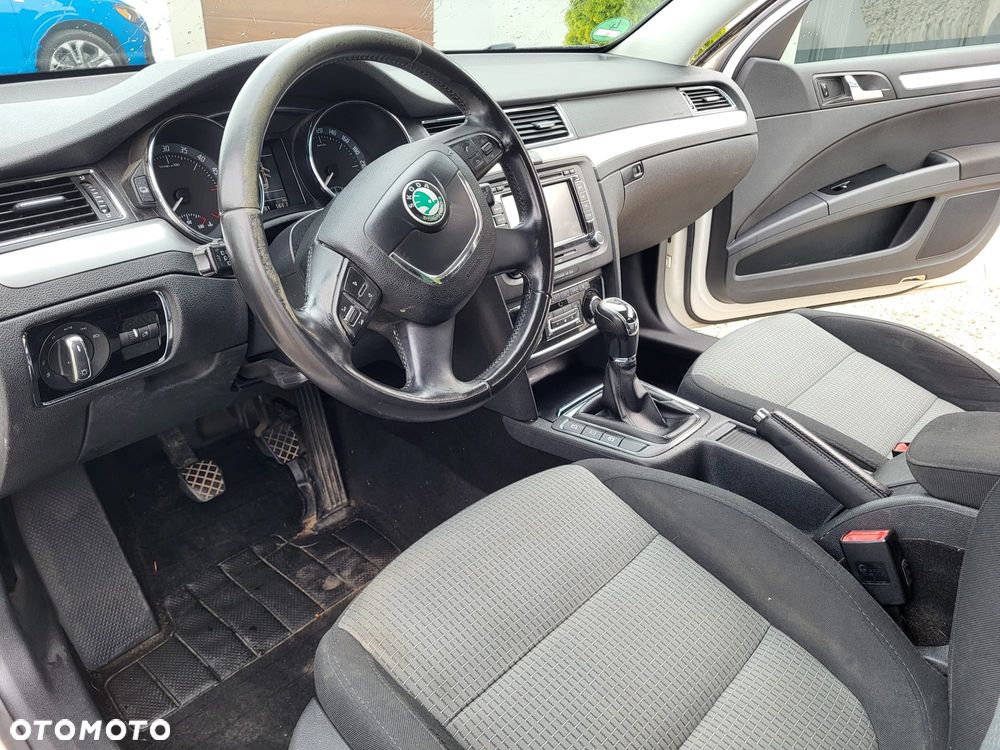 Skoda Superb 2.0 TDI Green tec Elegance - 9