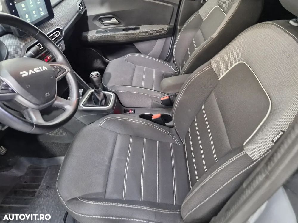 DACIA Logan 2023 — imagine 7