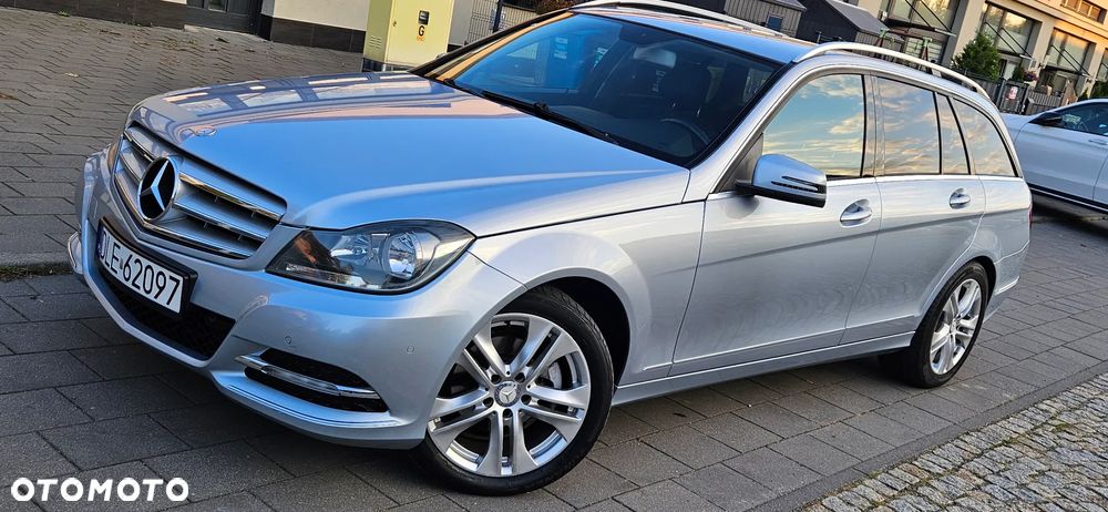 Mercedes-Benz Klasa C 180 T CDI DPF (BlueEFFICIENCY) Avantgarde - 17