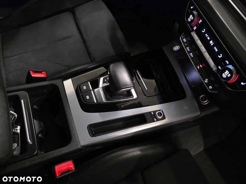 Audi Q5 40 TDI mHEV Quattro S tronic - 19