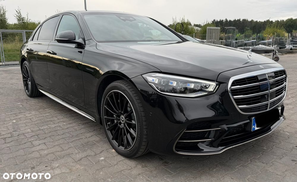 Mercedes-Benz S-Class 2025 photo 2