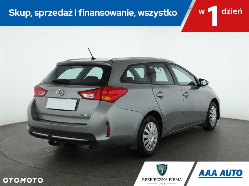 Toyota Auris - 6