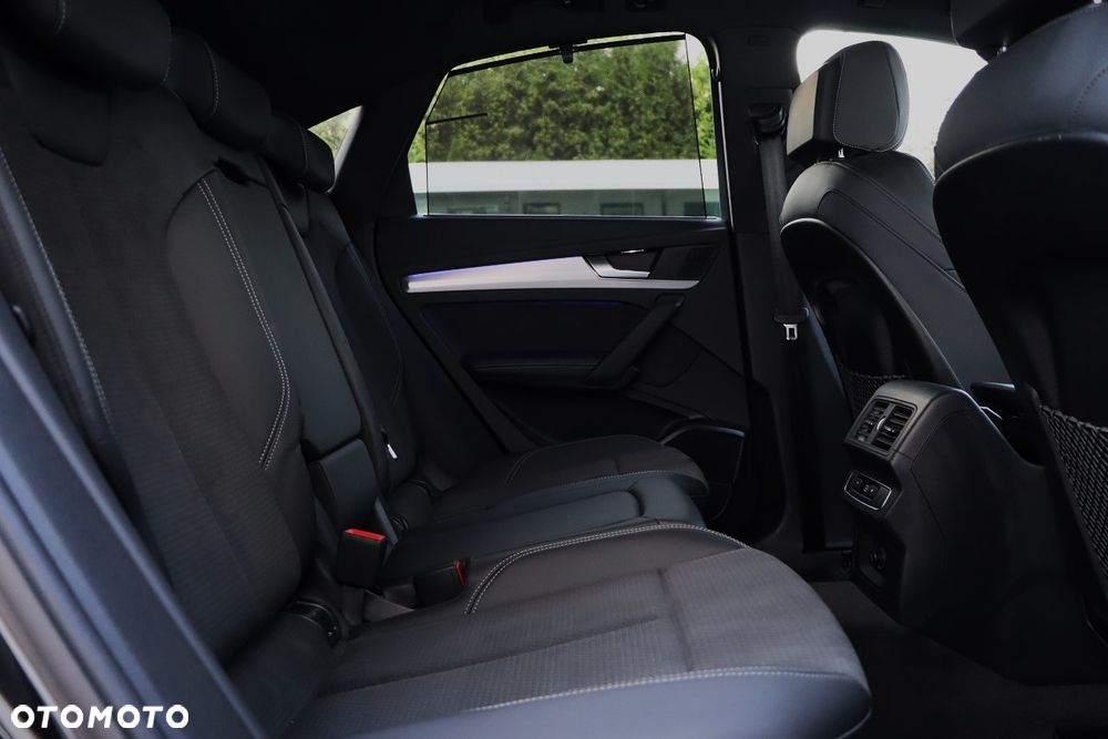 Audi Q5 Sportback - 25