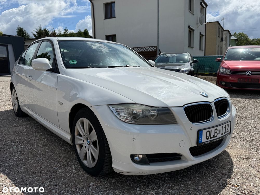 BMW Seria 3 318i Edition Lifestyle - 3