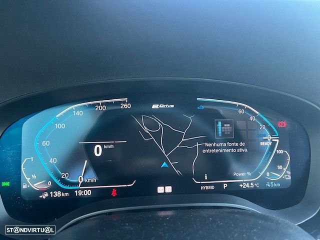 BMW 520 e Pack M - 23