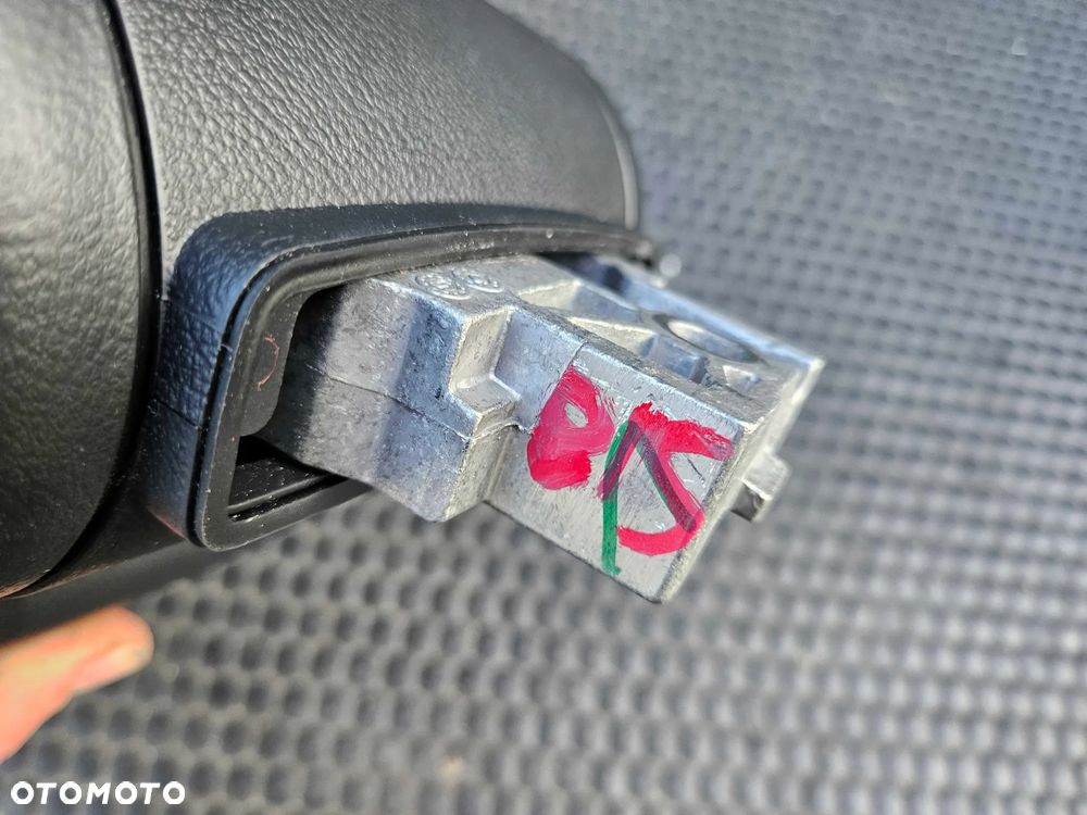 Podlokietnik Lokiec Schowek Klapa Zawias Skora AUDI A6 C6 Europa - 39