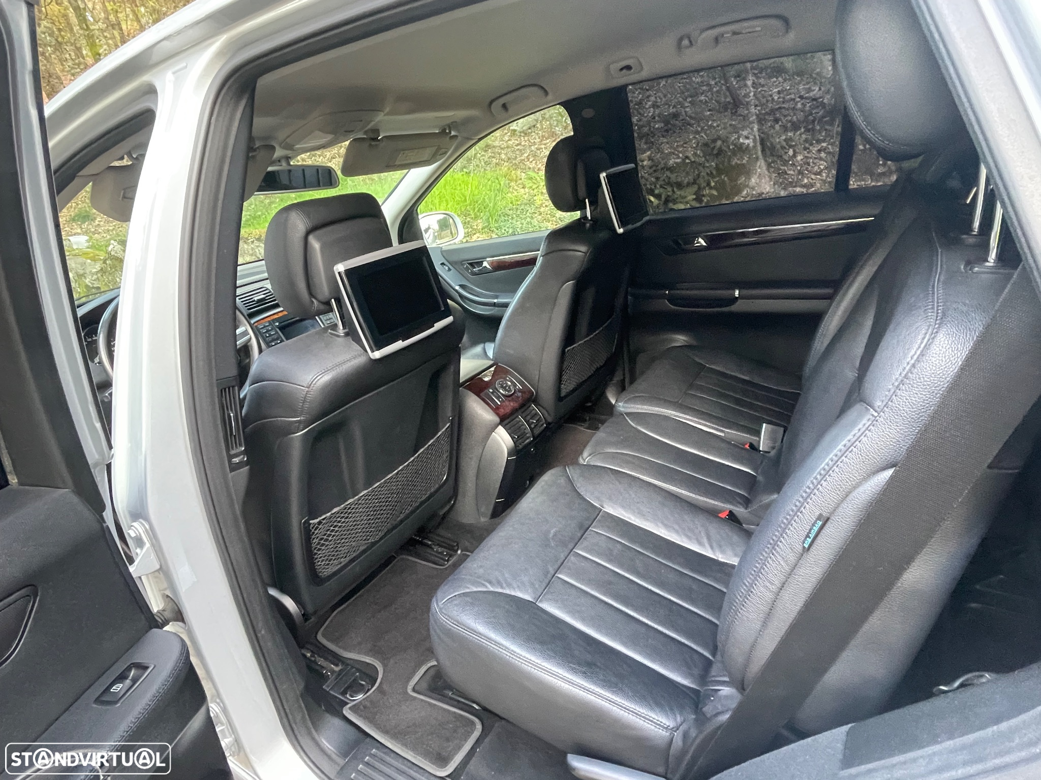 Mercedes-Benz R 350 4-Matic - 12