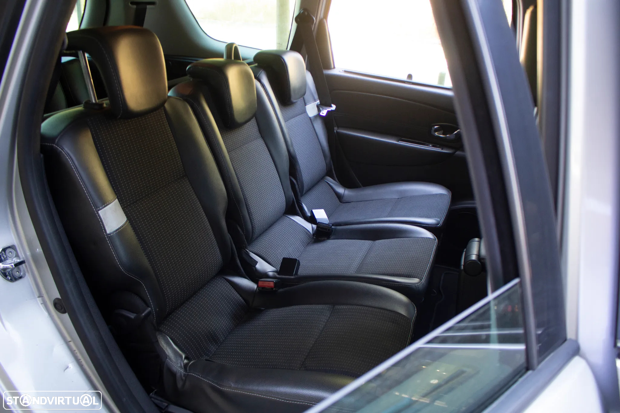 Renault Grand Scénic 1.5 dCi Intens EDC SS - 28