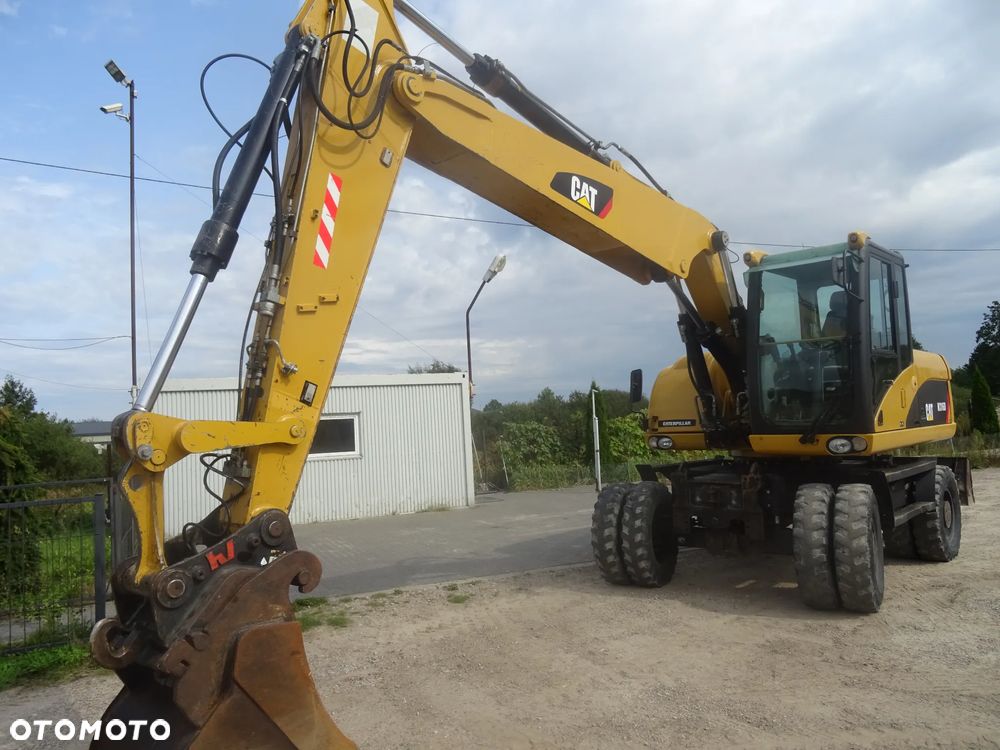 Caterpillar 316D - 12