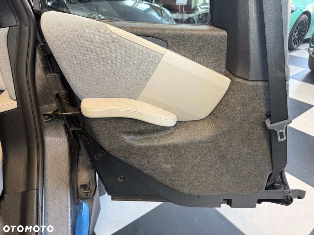 BMW i3 - 14
