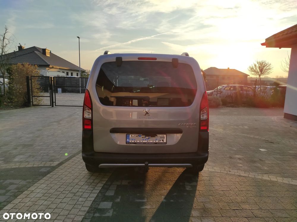 Peugeot Partner - 8