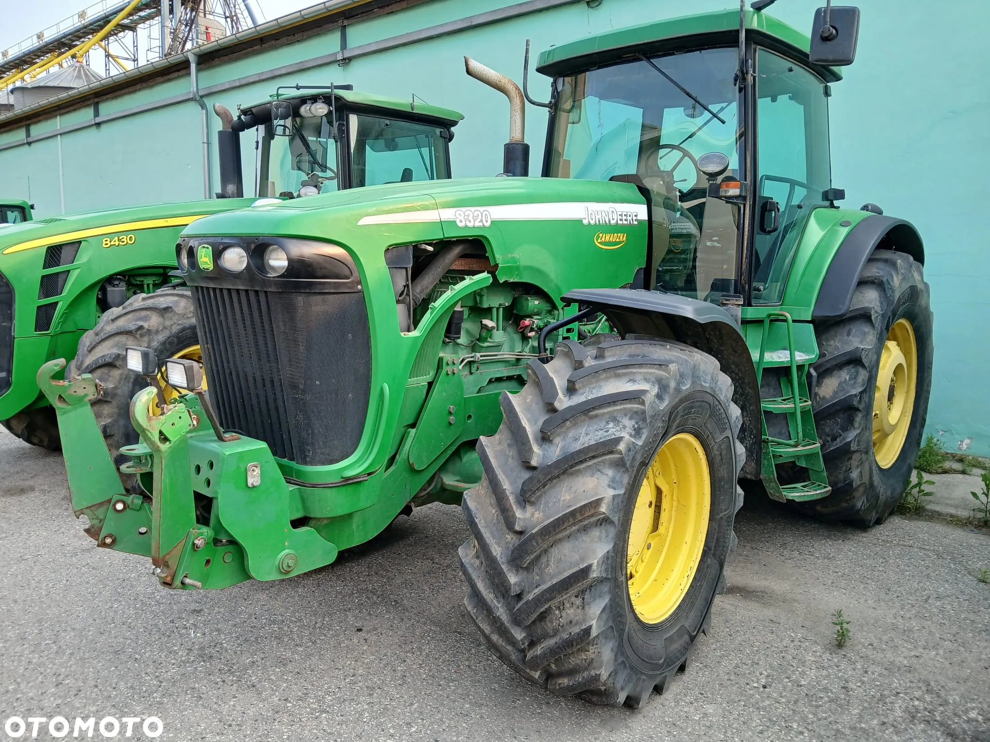 John Deere 8320 - 2