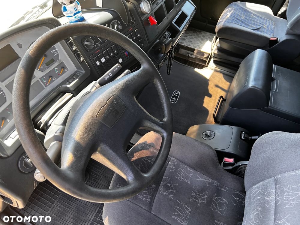 MAN TGA 26.410 Autocysterna - 9