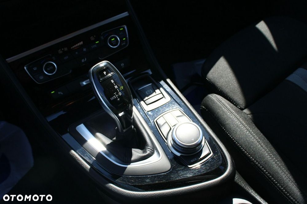 BMW Seria 2 - 30