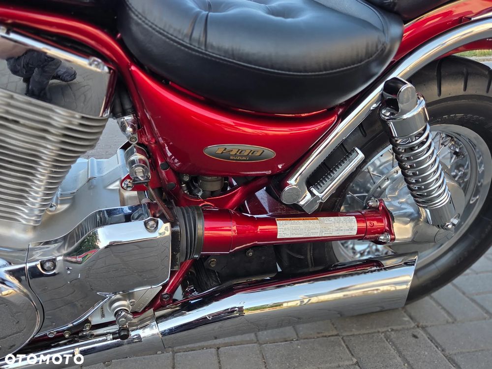 Suzuki Intruder - 33