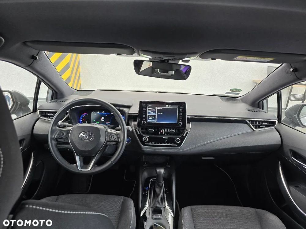 Toyota Corolla 1.8 Hybrid Comfort - 6