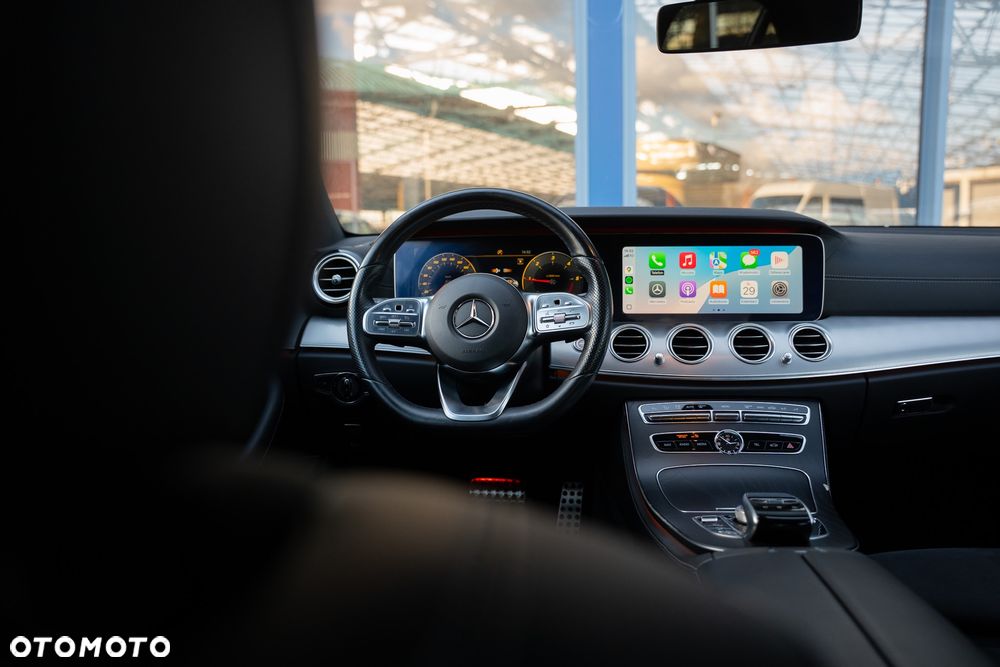 Mercedes-Benz Klasa E 220 d 9G-TRONIC AMG Line - 27