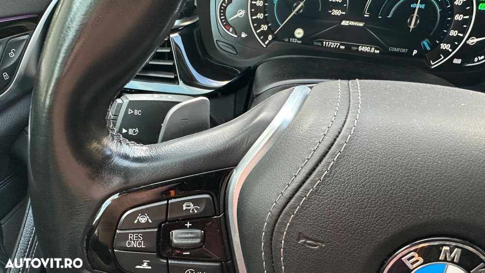 BMW Seria 5 - 10