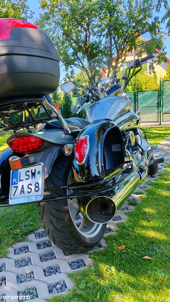 Hyosung GV - 8