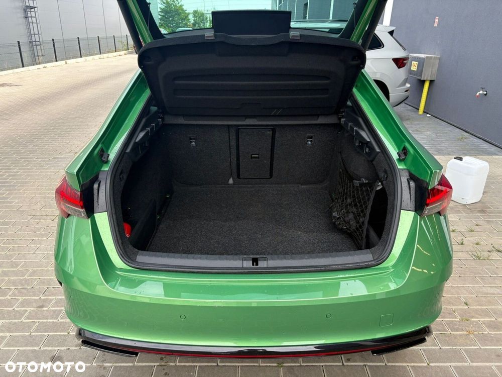 Skoda Octavia 2.0 TSI RS DSG - 20