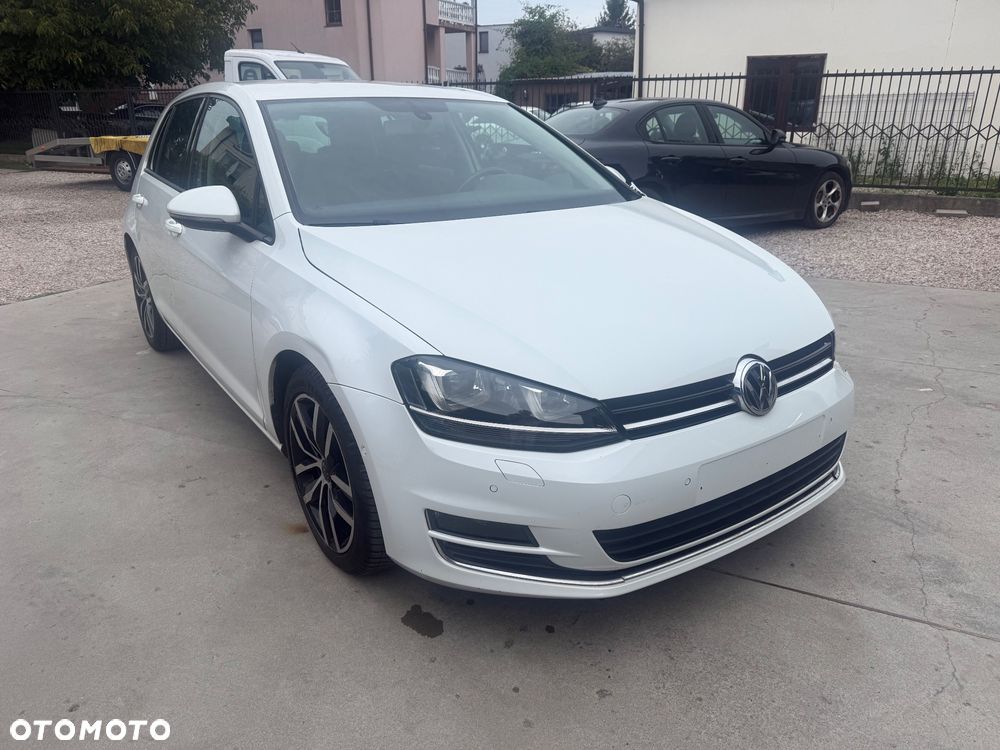 Volkswagen Golf 2.0 BlueTDI Highline - 2