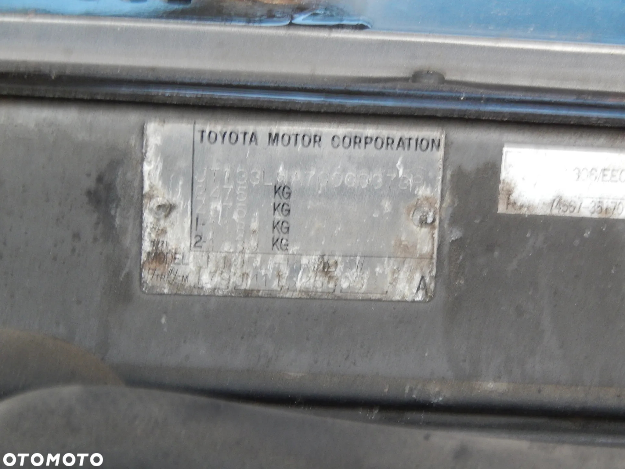 Toyota Hilux 4WD DLX - 13