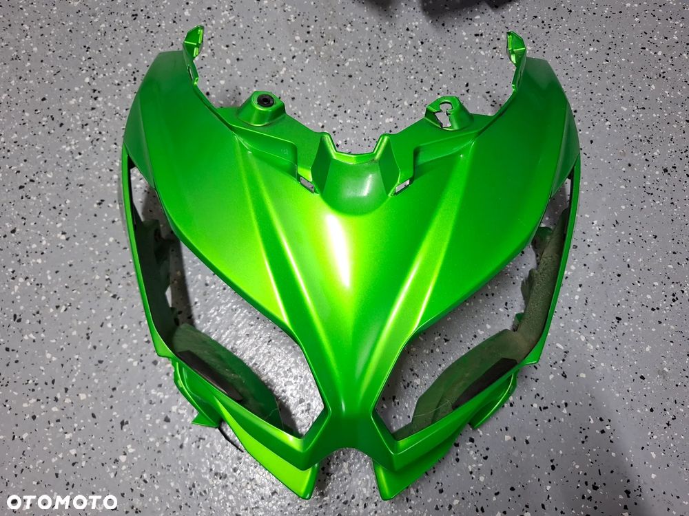Kawasaki KLE 650 Versys owiewka czacha czasza boczek - 4