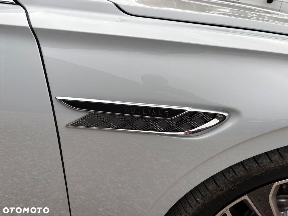Bentley Flying Spur - 4