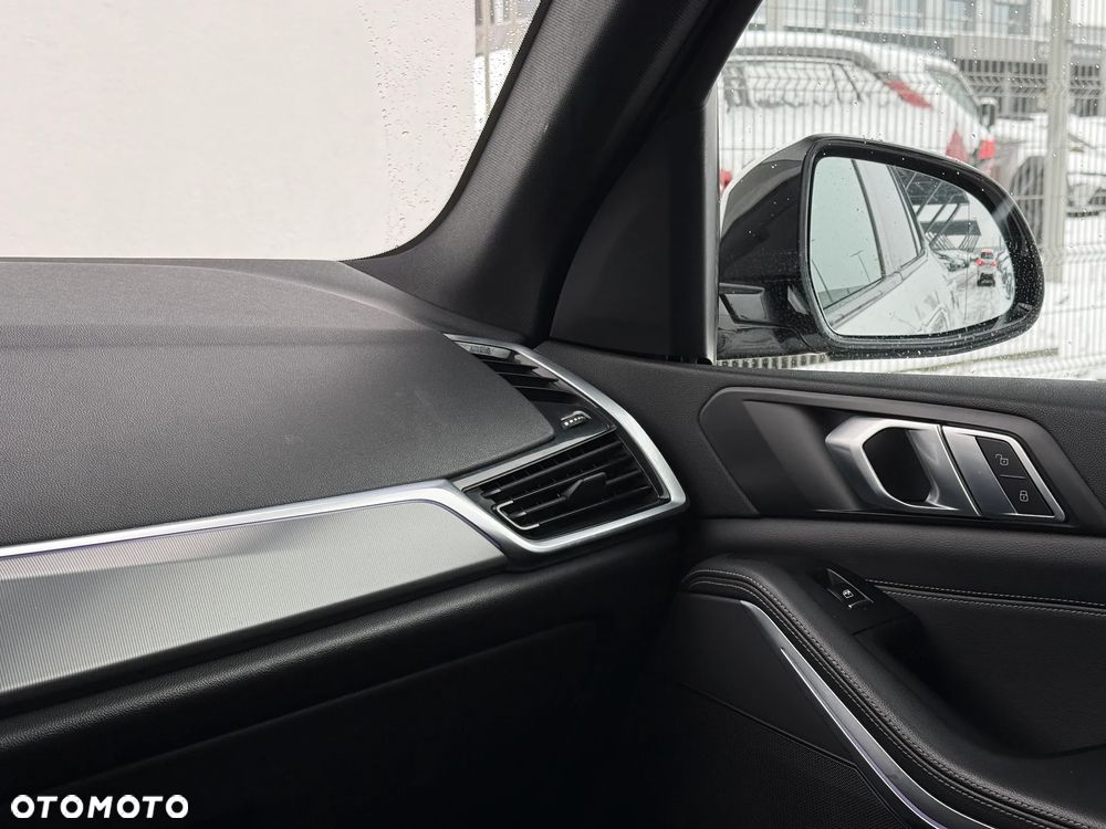 BMW X5 - 16