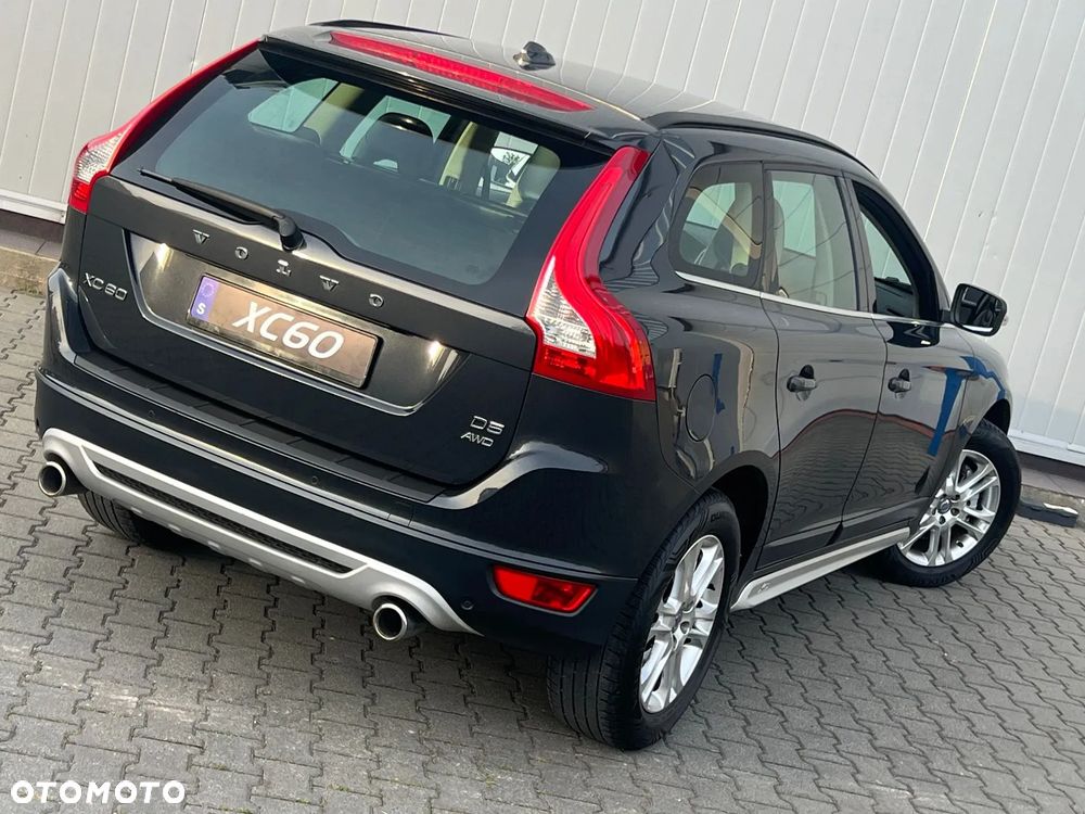 Volvo XC 60 D5 AWD RDesign - 27