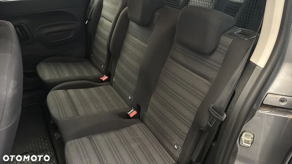 Opel Combo XL 1.2 Turbo Edition Plus S&S - 26