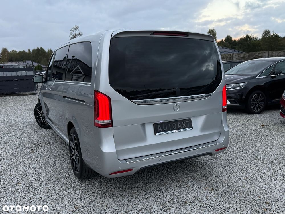 Mercedes-Benz Klasa V 300 d lang 4Matic 9G-TRONIC Avantgarde Edition - 12