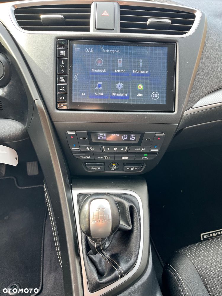 Honda Civic 1.8 Style Edition (Honda Connect+) - 33