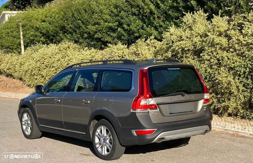 Volvo XC 70 2.4 D4 Summum AWD Geartronic - 2