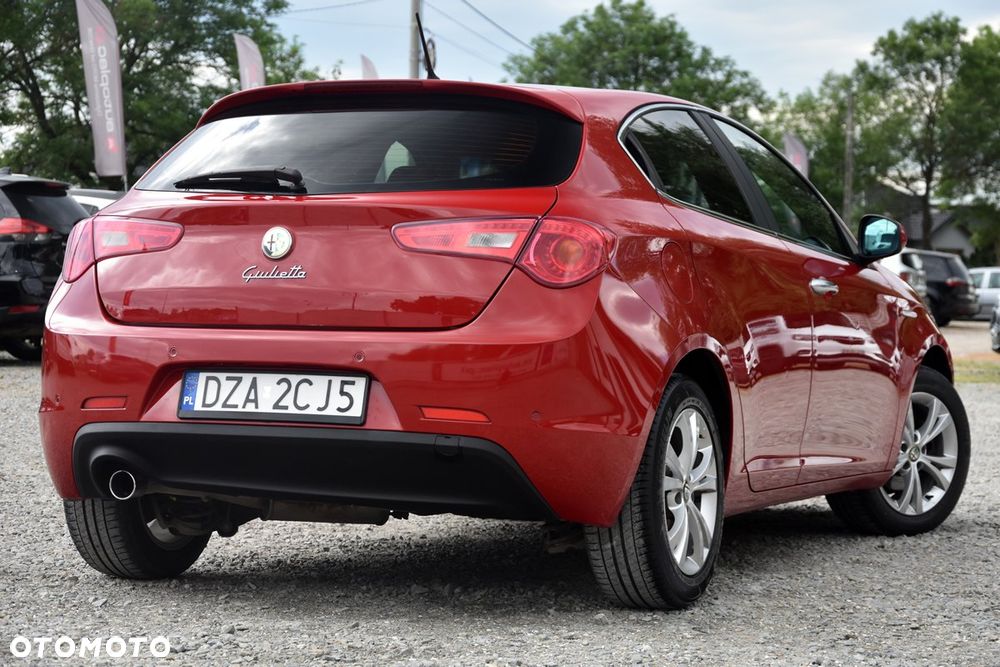 Alfa Romeo Giulietta 1.6 JTDM 16V - 8