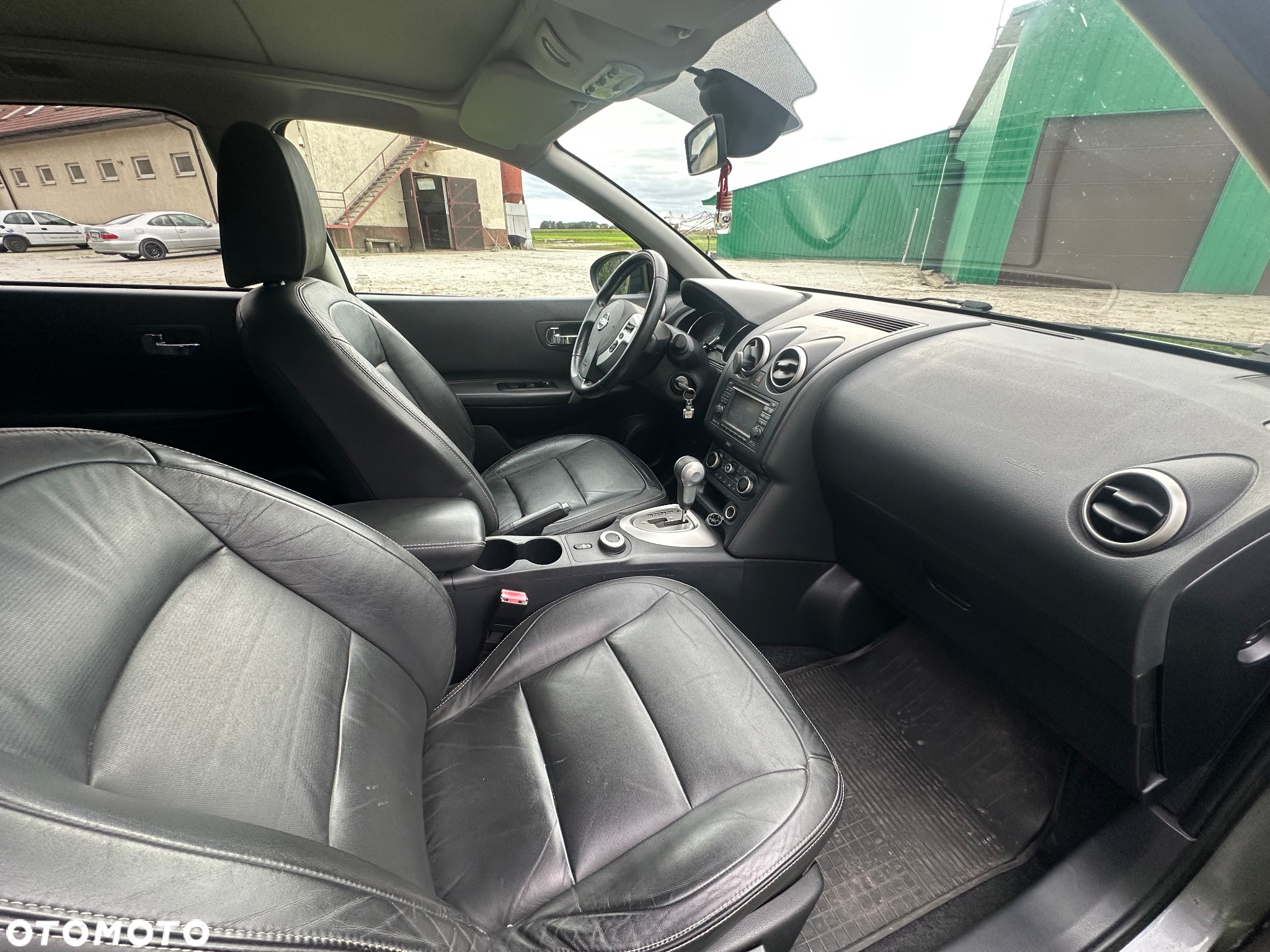 Nissan Qashqai - 11