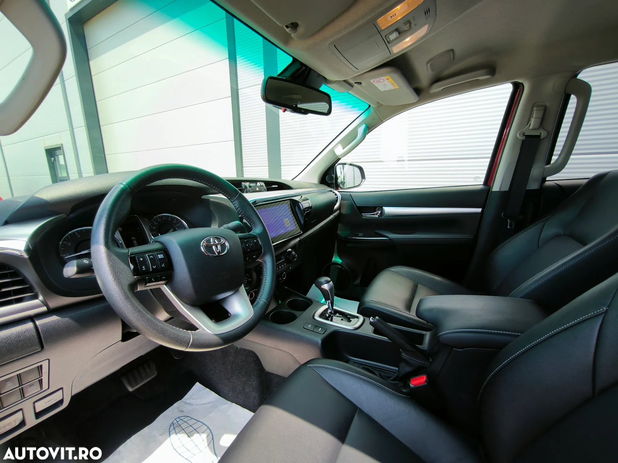 Toyota Hilux 2.4D 150CP 4x4 Double Cab AT Executive - 8