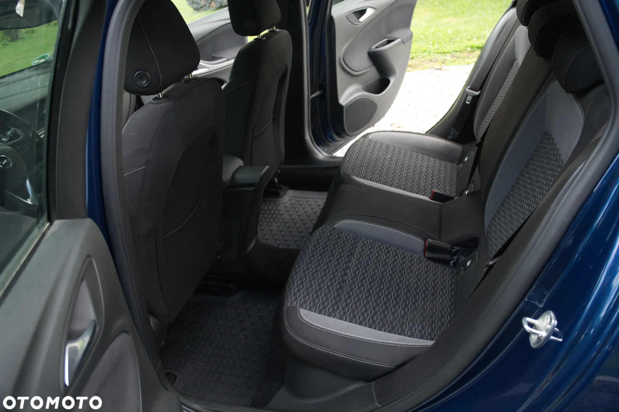Opel Astra V 1.5 CDTI Edition S&S - 27