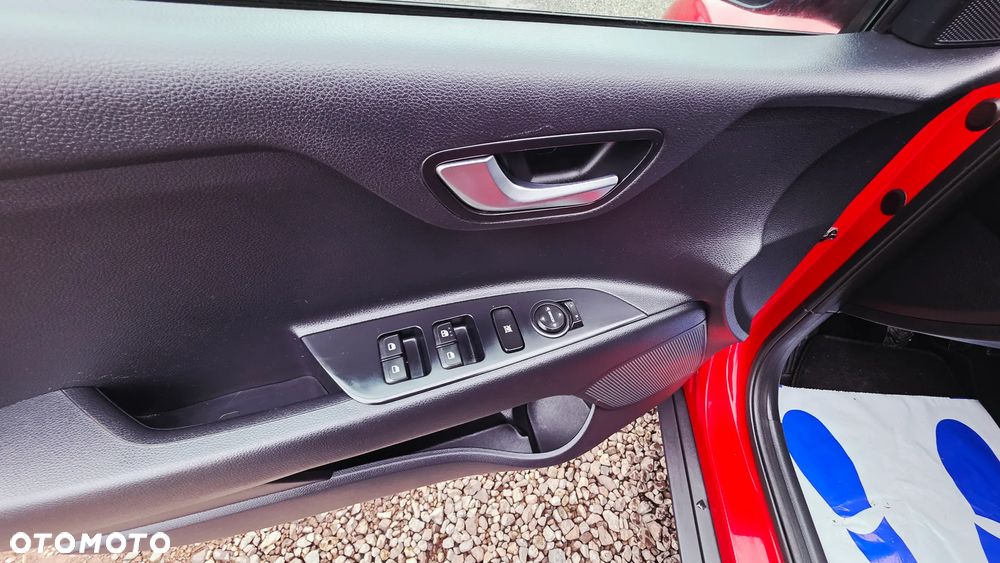 Kia Stonic 1.6 CRDi SCR XL - 21