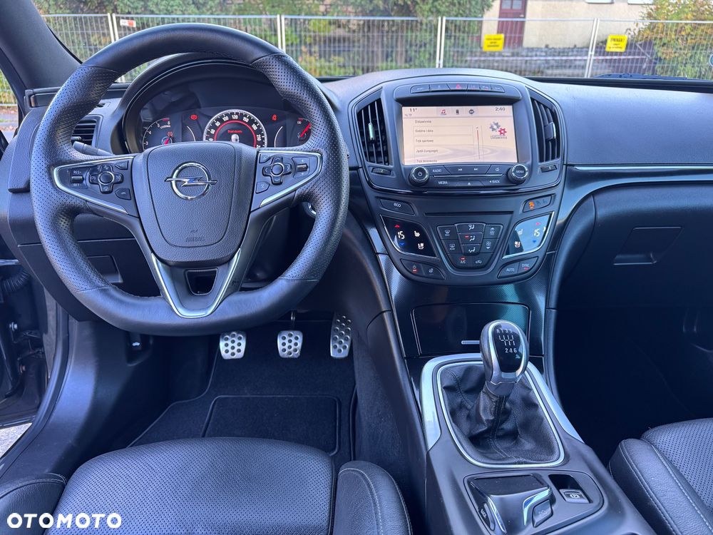 Opel Insignia - 17