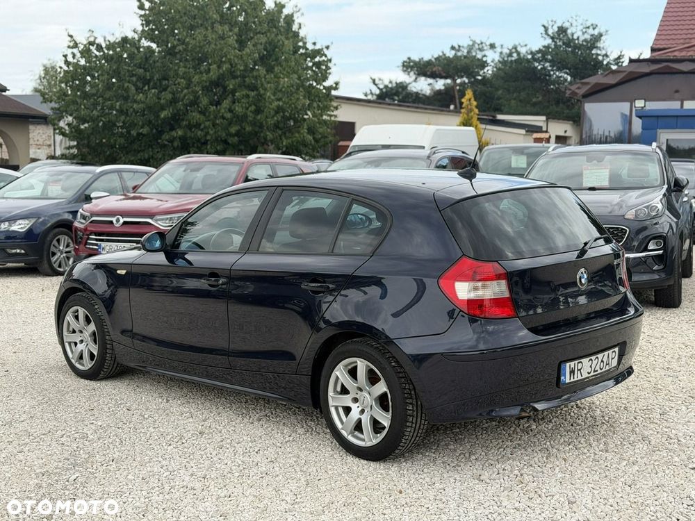 BMW Seria 1 120d - 12