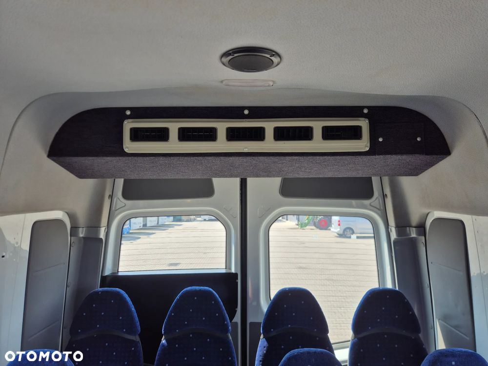 Volkswagen CRAFTER / SPROWADZONY / KLIMA / EEV - 22