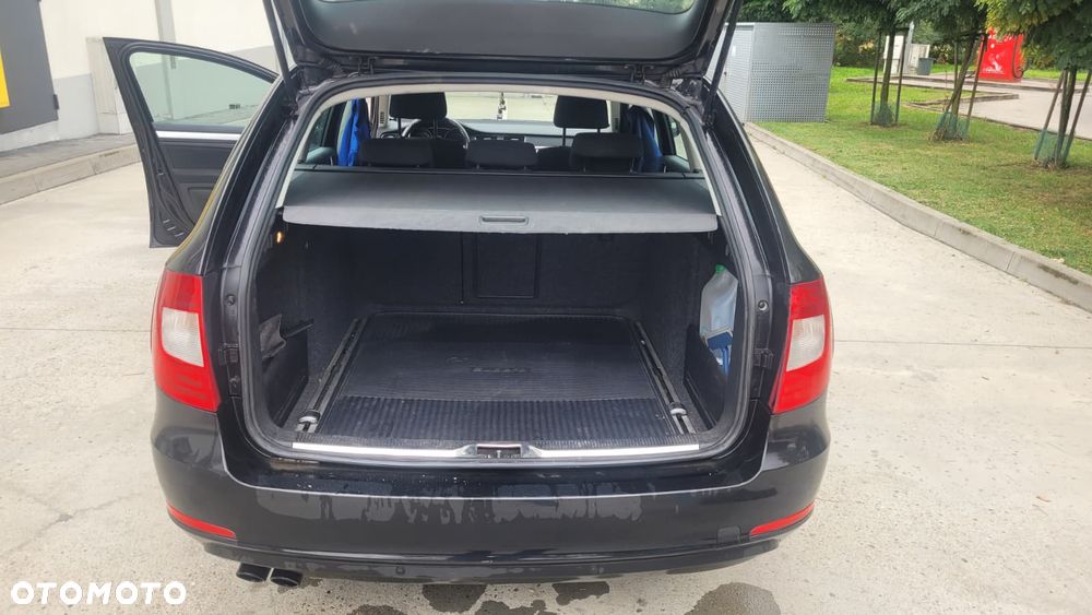 Skoda Superb 2.0 TDI Comfort - 9