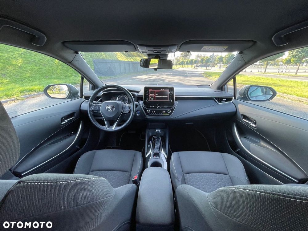 Toyota Corolla 1.8 Hybrid Comfort - 25
