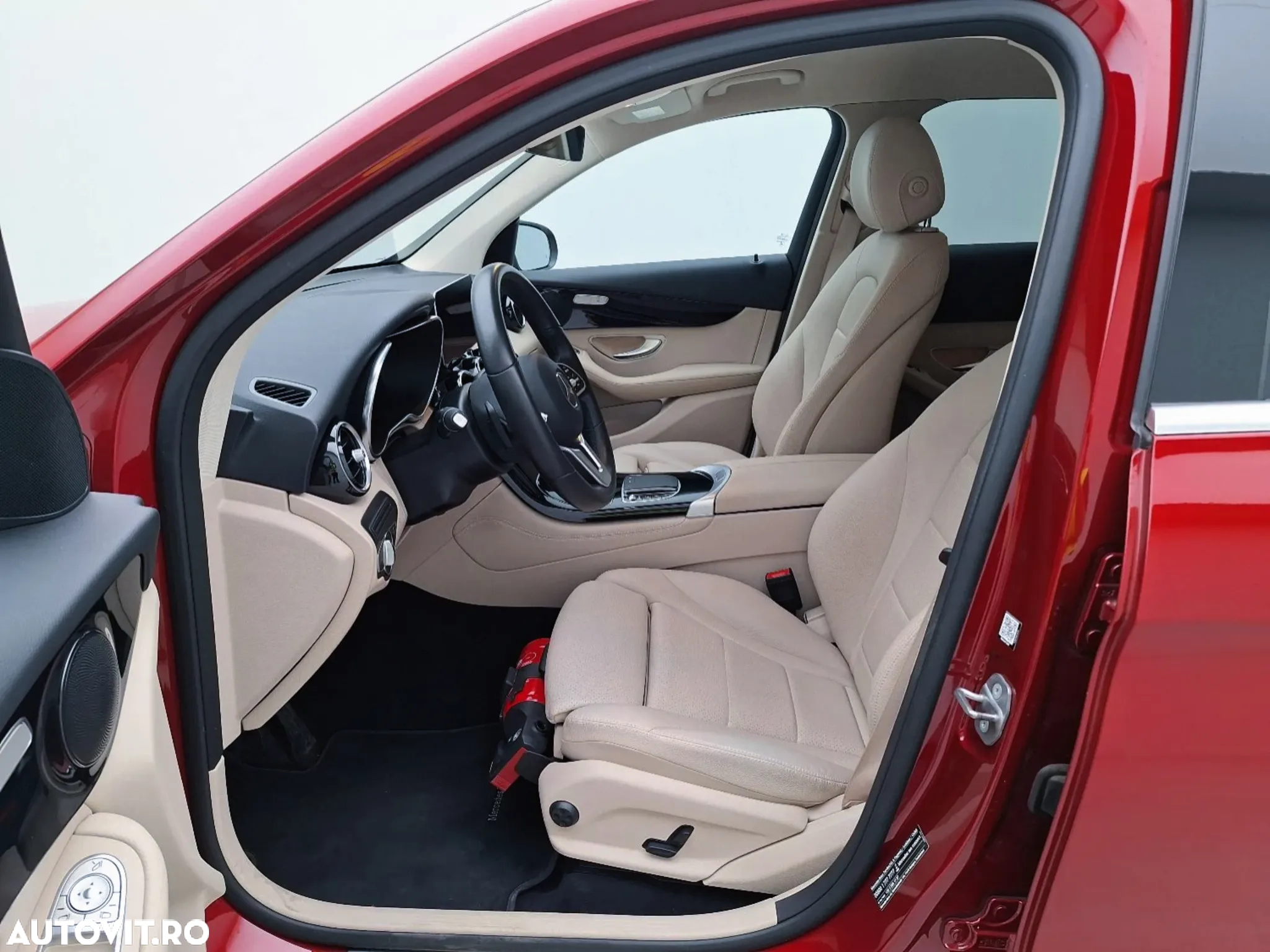 Mercedes-Benz GLC 200 d - 6