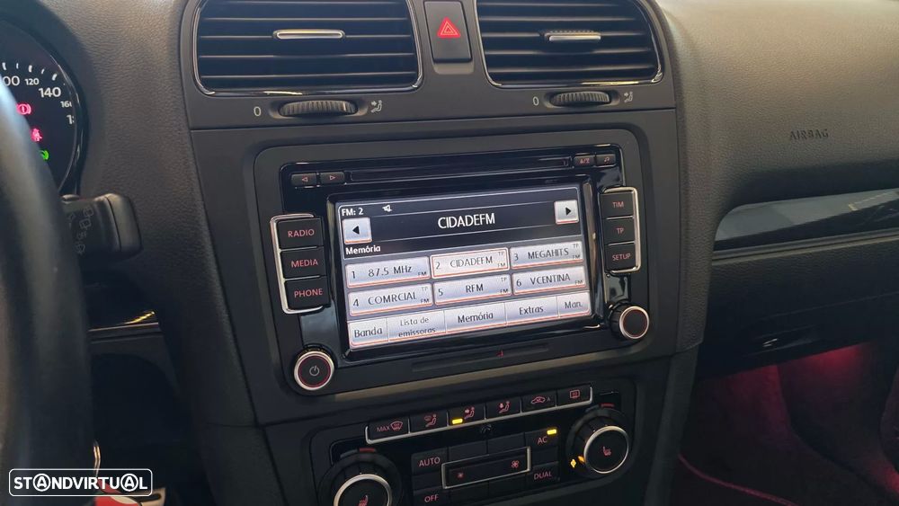 VW Golf 2.0 TSi GTI DSG - 42