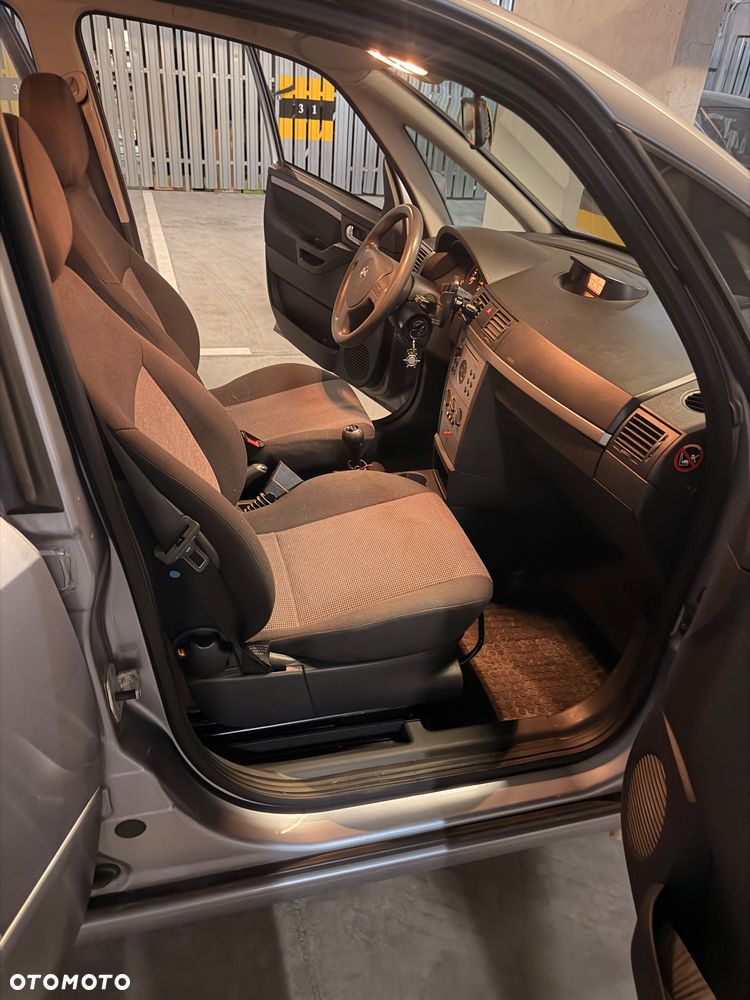 Opel Meriva - 2